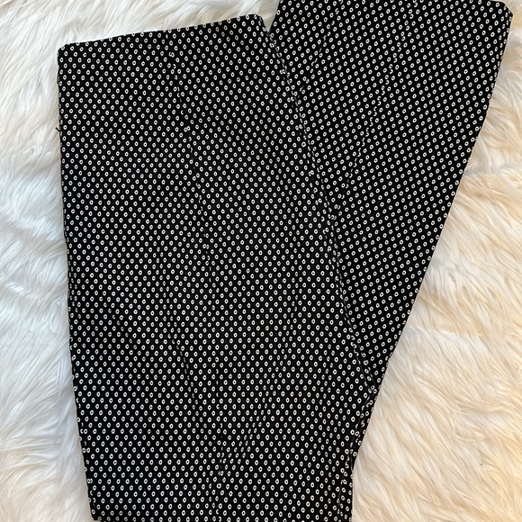 NWOT Anthropologie the essential slim pants - Picture 9 of 9